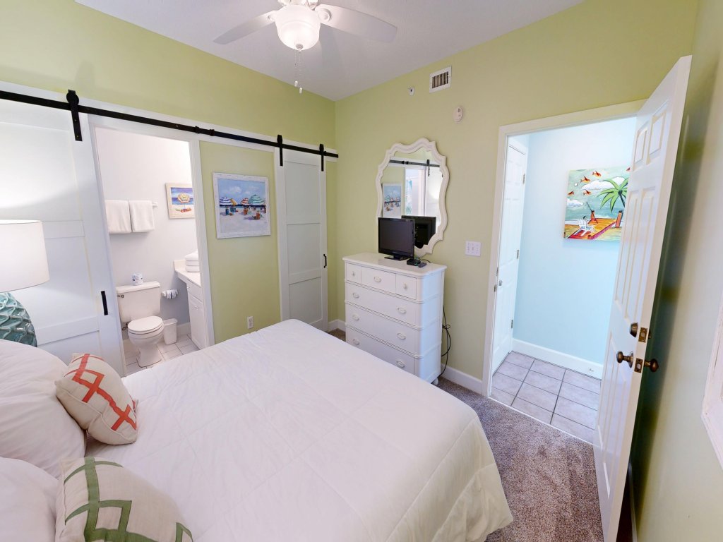 Oceania 607 - 3 BR 3 Ba right on the beach - sleeps 8 Vacation Rental in Destin - RedAwning