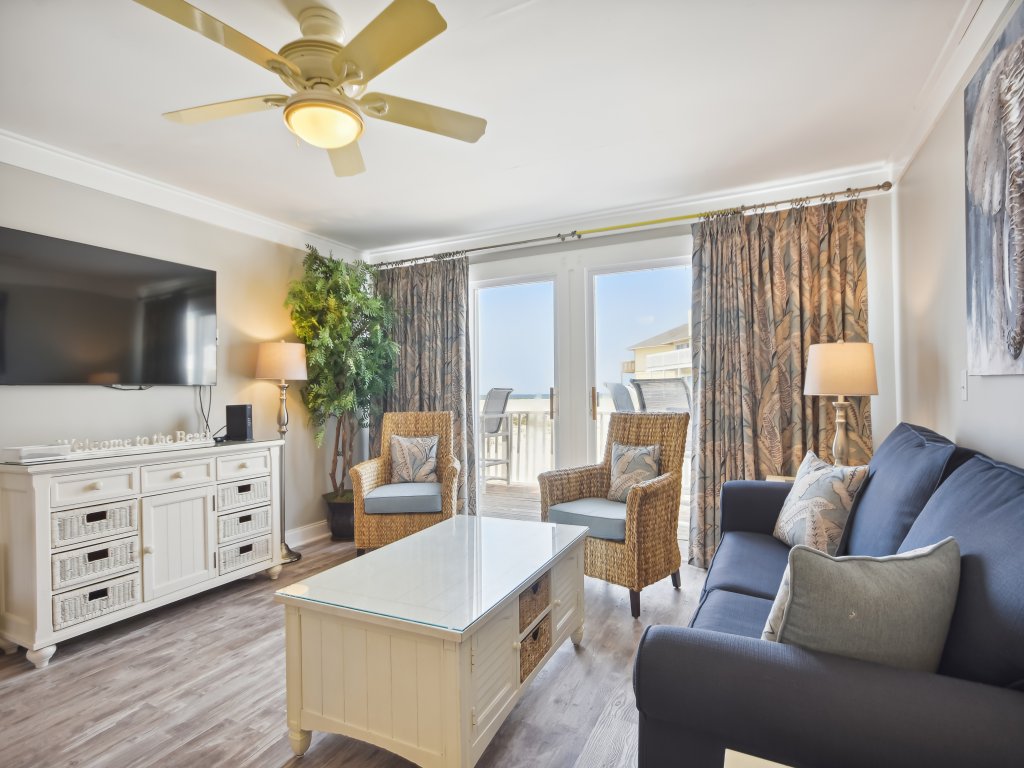 SPC 1125 - Beachside 1 Br sleeps 6 Vacation Rental in Destin - RedAwning
