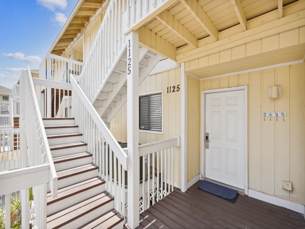 SPC 1125 - Beachside 1 Br sleeps 6 Vacation Rental in Destin - RedAwning