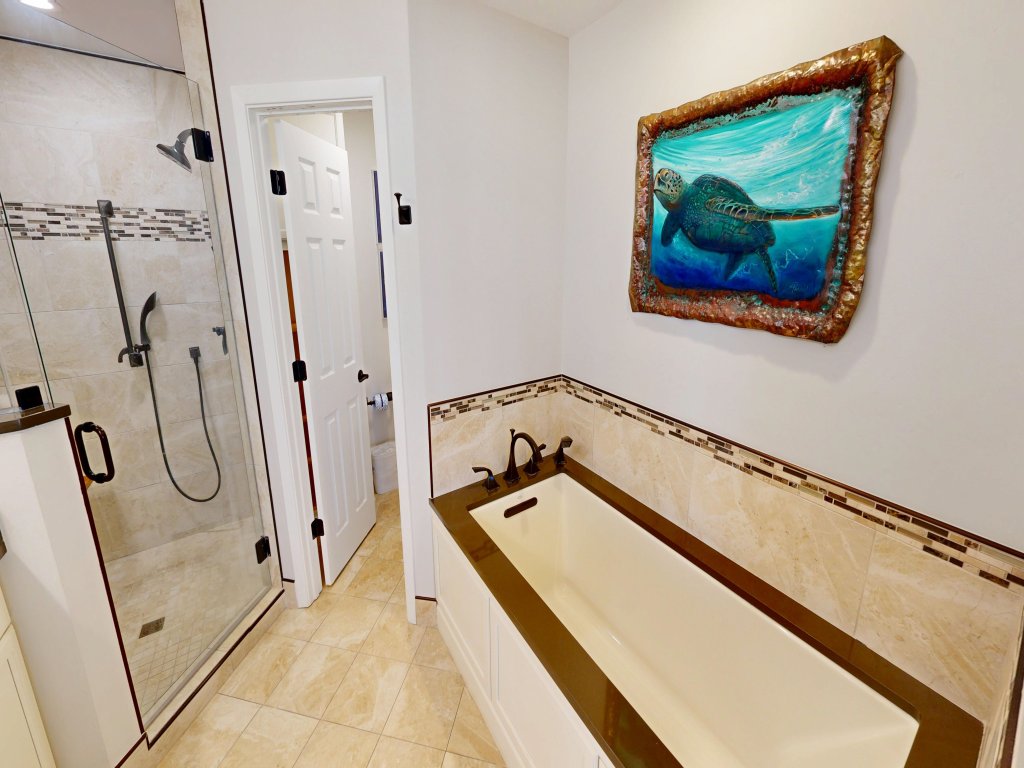 Oceania 407 Beautiful 3 BR right on the beach with 40ft balcony Vacation Rental in Destin - RedAwning
