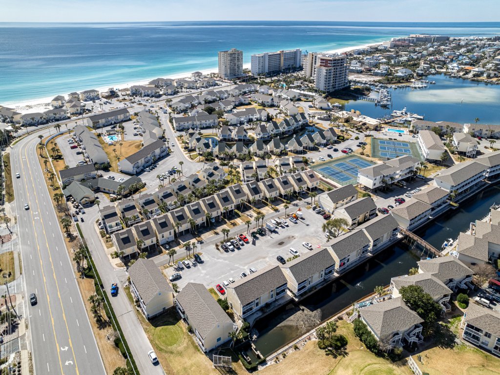 SPC 9214 - Beautiful Upstairs 2 BR in Beachwalk area of Sandpiper Cove Vacation Rental in Destin - RedAwning