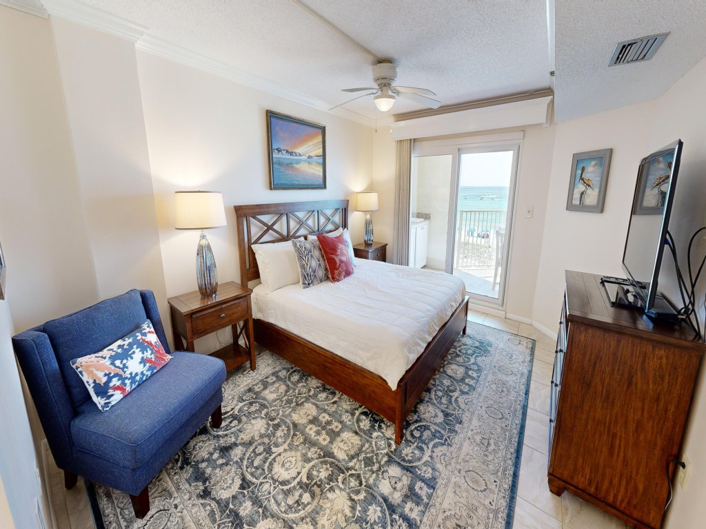 Inlet Reef 204 is a stunning 2 BR Gulf front - Recently Renovated Vacation Rental in Destin - RedAwning