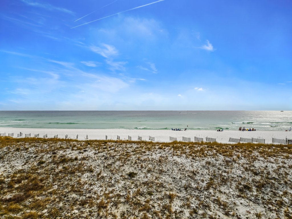 Inlet Reef 204 is a stunning 2 BR Gulf front - Recently Renovated Vacation Rental in Destin - RedAwning