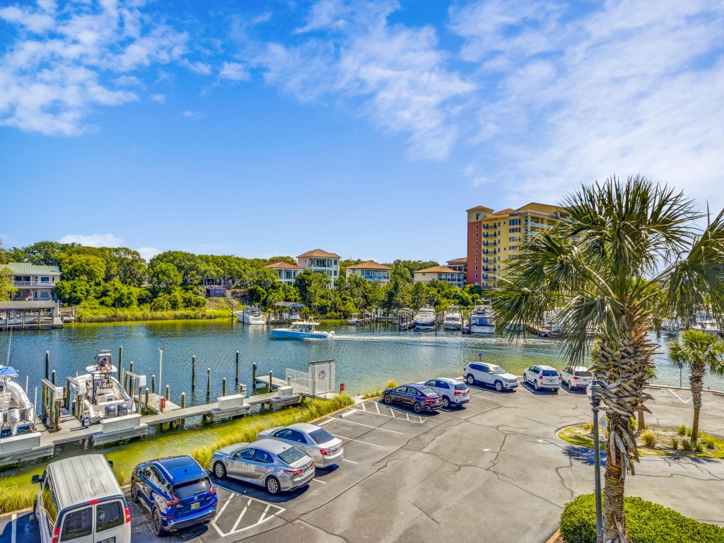303C is a Beautiful 2 BR on the Harbor - Great Rates and use of Beach Caddy Vacation Rental in Destin - RedAwning
