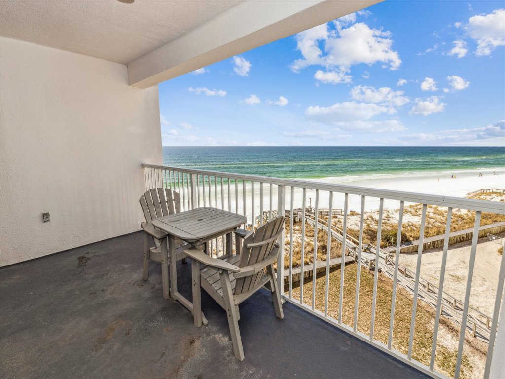 Shoreline Towers 1063 - 2 BR Gulf view unit sits beachside Vacation Rental in Destin - RedAwning