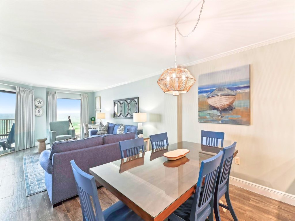 IR 405 Stunning is the only word to describe a unit that has been totally redone Vacation Rental in Destin - RedAwning