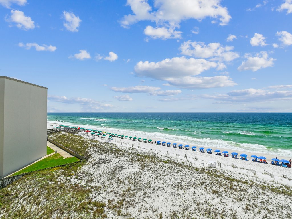 IR 405 Stunning is the only word to describe a unit that has been totally redone Vacation Rental in Destin - RedAwning
