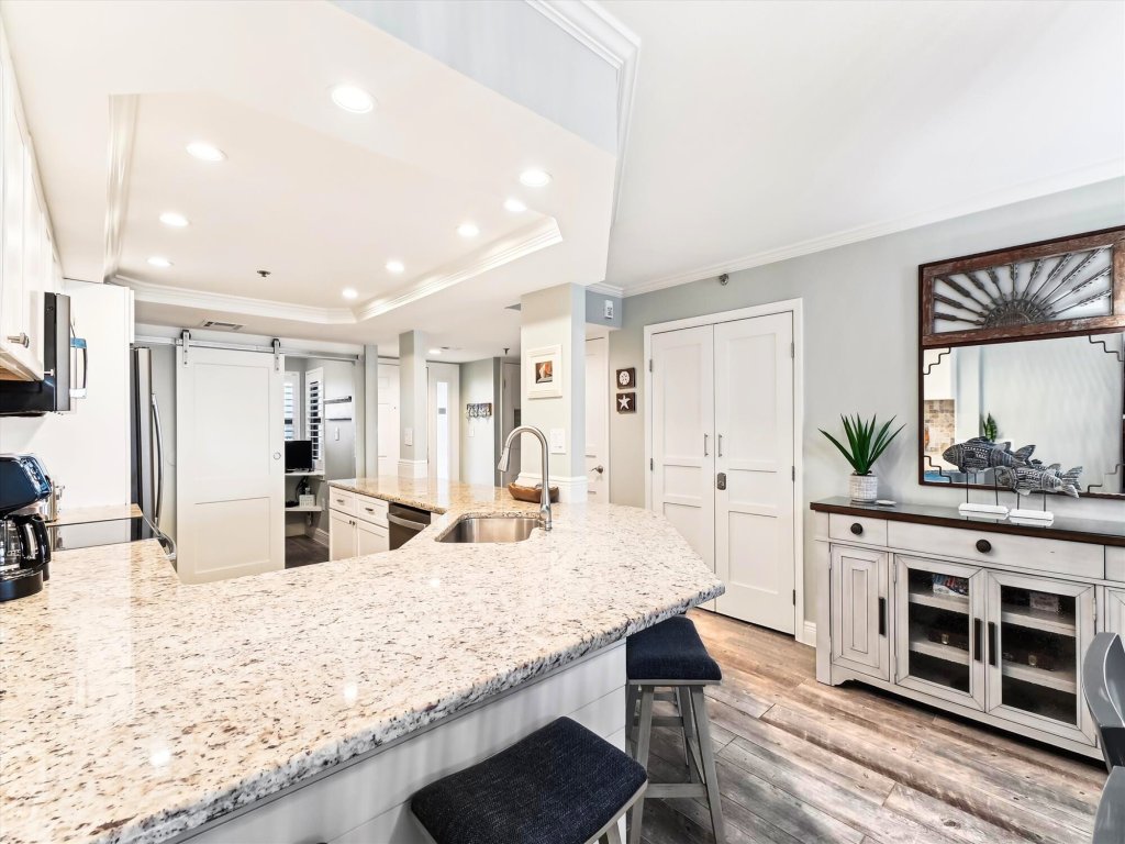 IR 405 Stunning is the only word to describe a unit that has been totally redone Vacation Rental in Destin - RedAwning