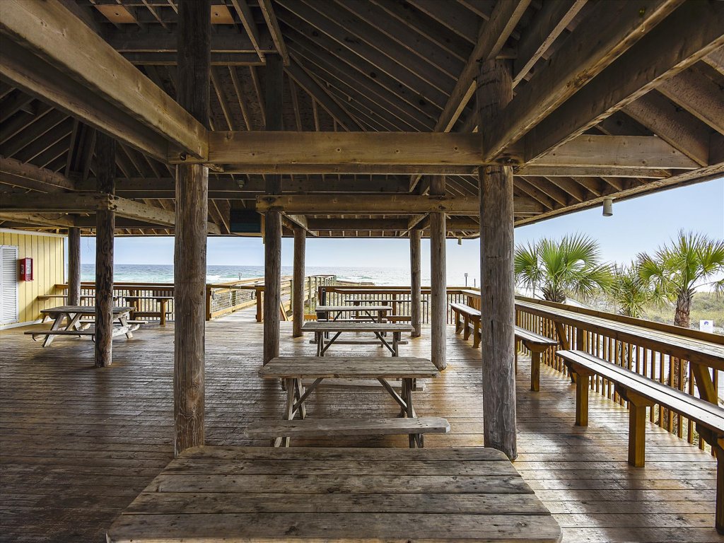 Stunning Gulf Front 3 BR - steps away from the beach - completely renovated Vacation Rental in Destin - RedAwning
