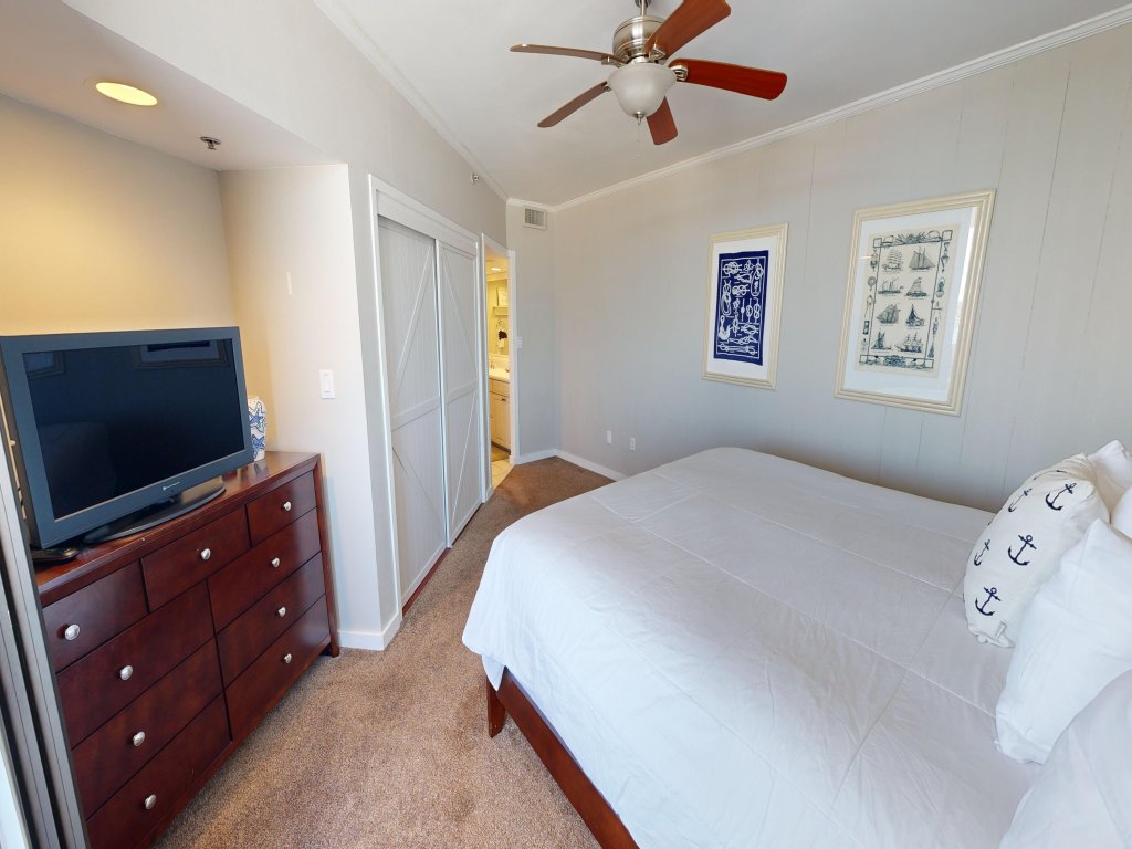 East Pass 305 is a 2 BR on the Pass and absolutely gorgeous - Amazing Sunset Vacation Rental in Destin - RedAwning