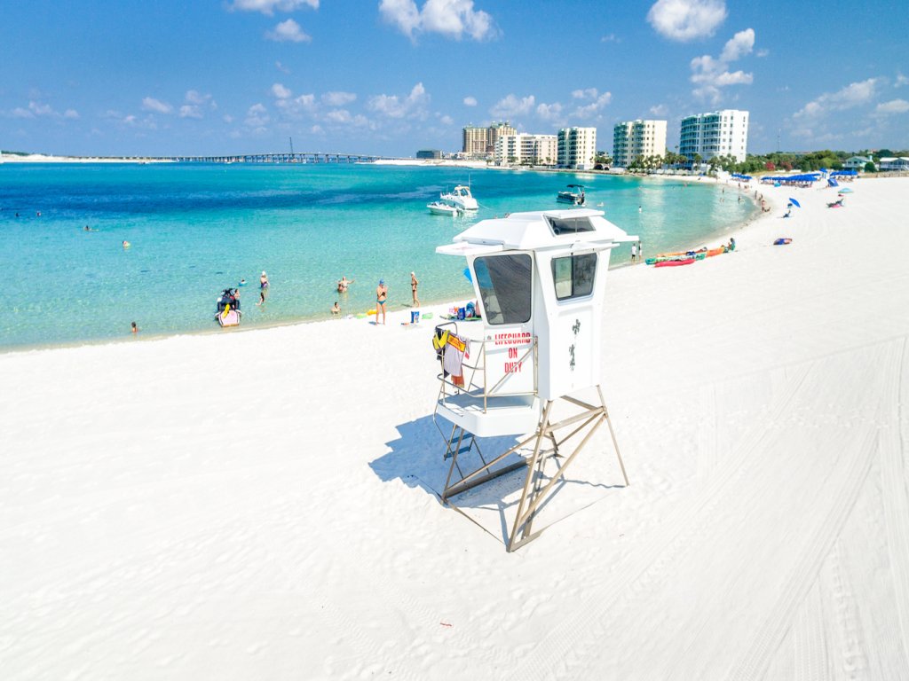 East Pass 305 is a 2 BR on the Pass and absolutely gorgeous - Amazing Sunset Vacation Rental in Destin - RedAwning