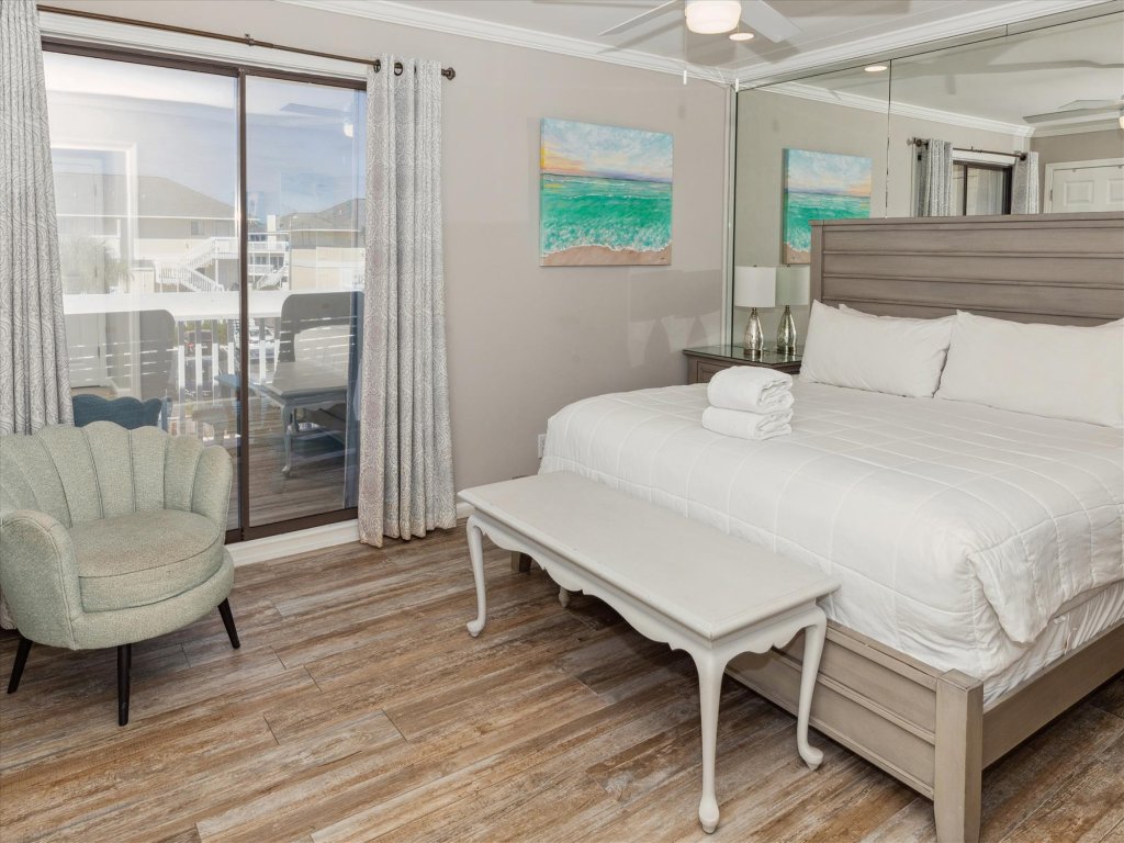 SPC 2138 - Beautiful 2nd Floor 2 BR - Sleeps 6 Vacation Rental in Destin - RedAwning