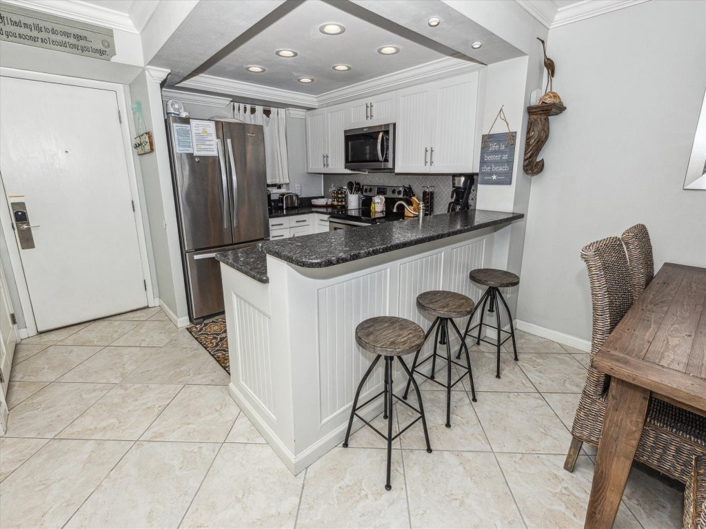 Magnolia House 305 is a Luxury 2 BR with Free Beach Service Vacation Rental in Destin - RedAwning