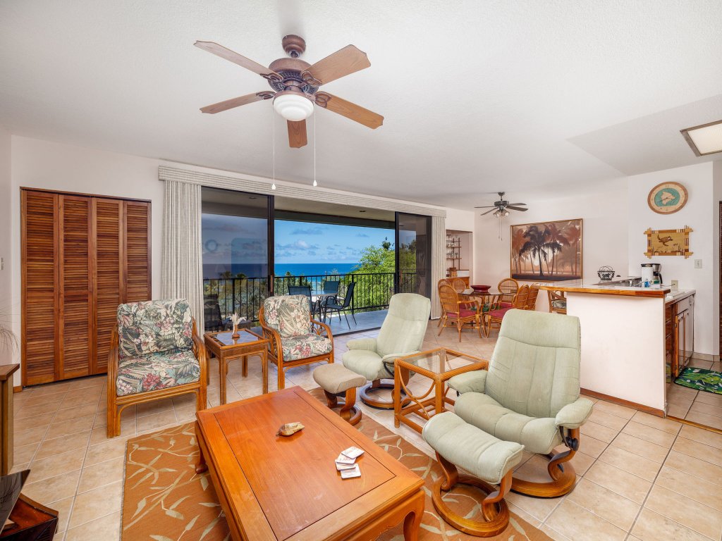 Kahaluu Bay Villas #304 Vacation Rental in Kailua Kona - RedAwning