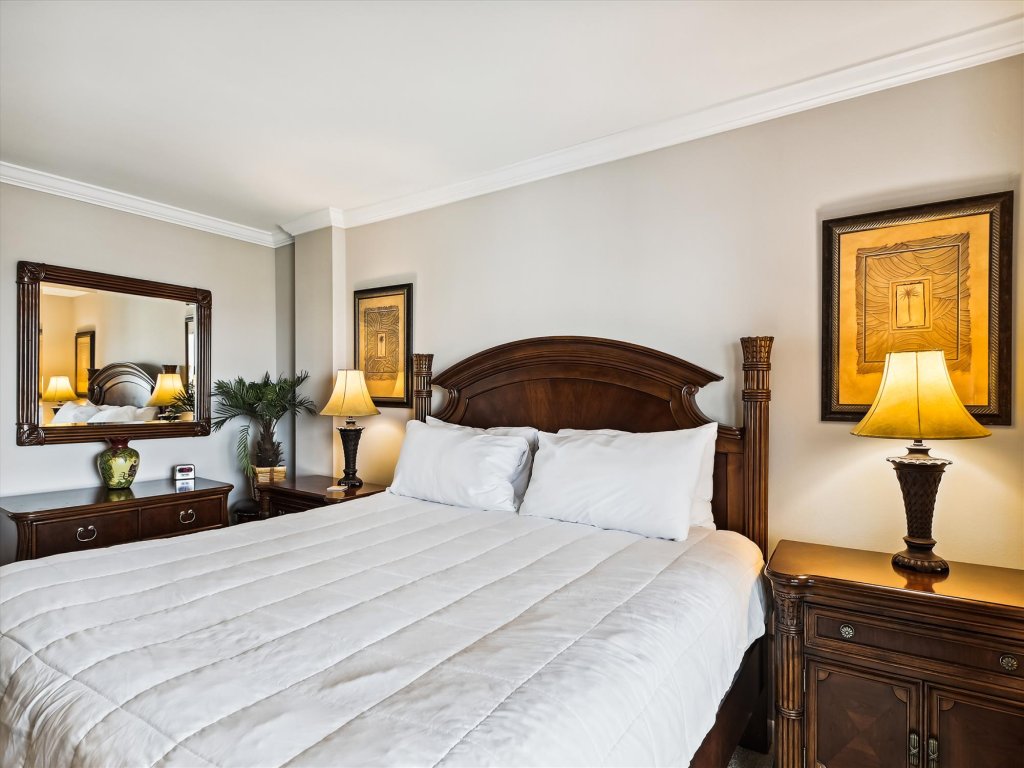 IR 610 is an Amazing 2 BR 2 Ba with Large Balcony and Awesome views! Vacation Rental in Destin - RedAwning