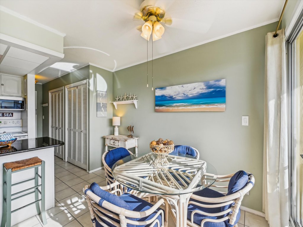 SPC 2041 - Beautiful 2nd floor 1 BR on the canal - sleeps 4 Vacation Rental in Destin - RedAwning
