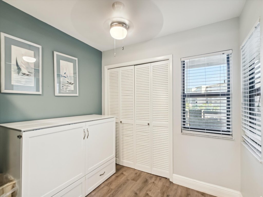Spacious Gulf View Pet Friendly Condo with Balcony Vacation Rental in Destin - RedAwning