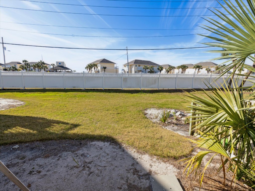 SPC9107 -Pet Friendly Ground Floor 3 BR close to the beach - sleeps 8 Vacation Rental in Destin - RedAwning