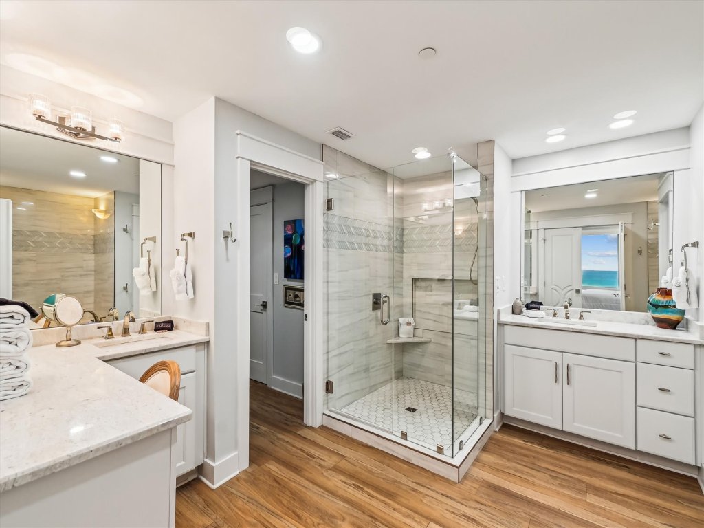 Oceania 201 - Rare 3 BR End unit with large balcony on the beach Vacation Rental in Destin - RedAwning