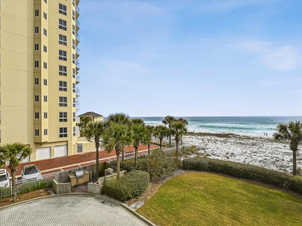 Oceania 201 - Rare 3 BR End unit with large balcony on the beach Vacation Rental in Destin - RedAwning