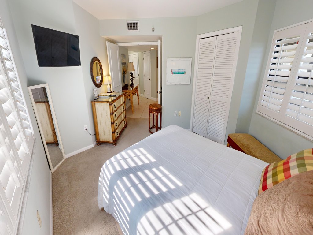 IR 308 is a spectacular 3 BR Gulf front with Free Beach Set up for 2 Vacation Rental in Destin - RedAwning