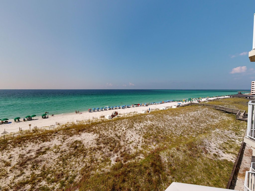 IR 308 is a spectacular 3 BR Gulf front with Free Beach Set up for 2 Vacation Rental in Destin - RedAwning