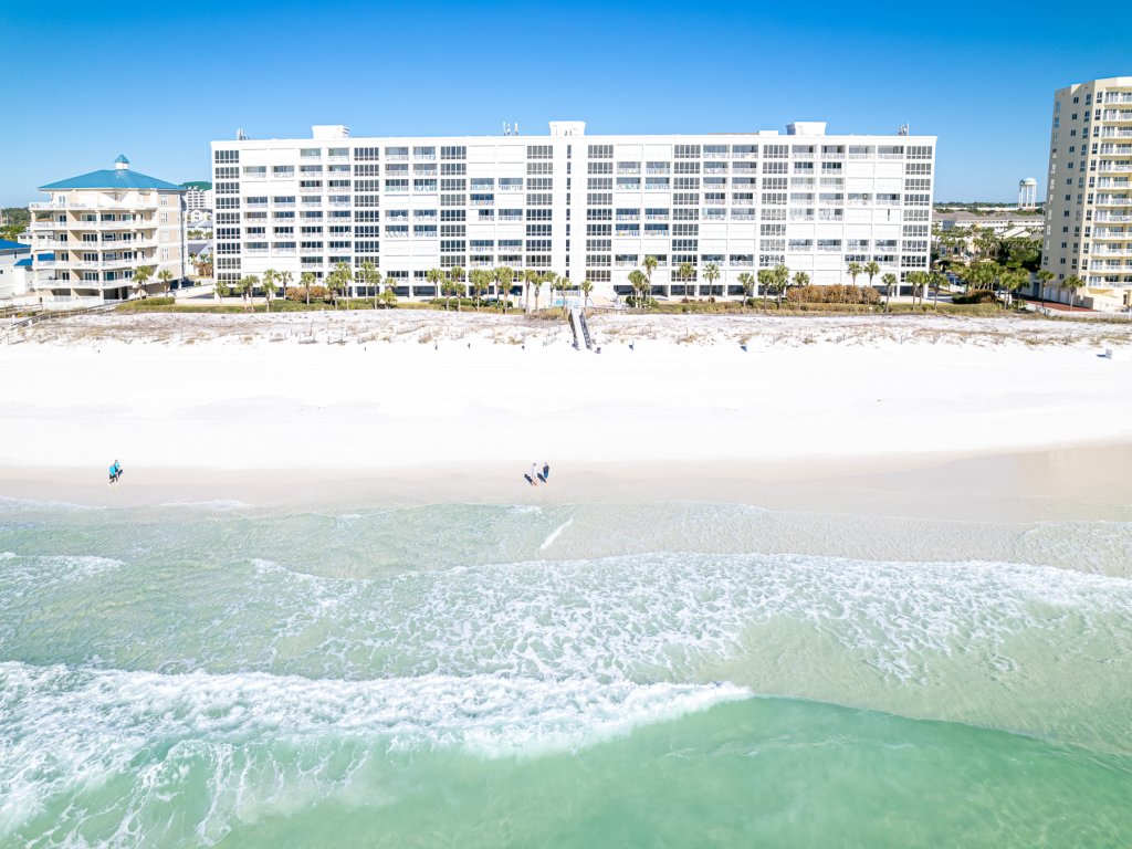 Oceania 506 is a a beautiful 3 BR Gulf front condo that sleeps 8 Vacation Rental in Destin - RedAwning
