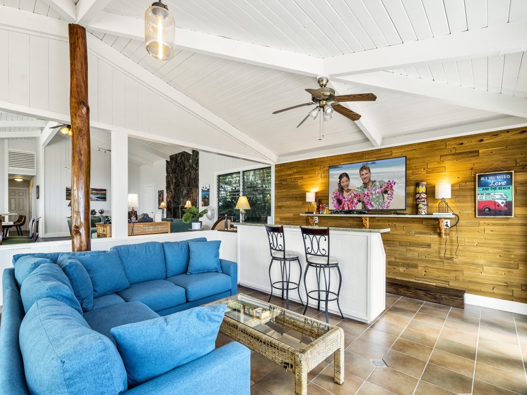 Koana Breeze Vacation Rental in Kailua Kona - RedAwning