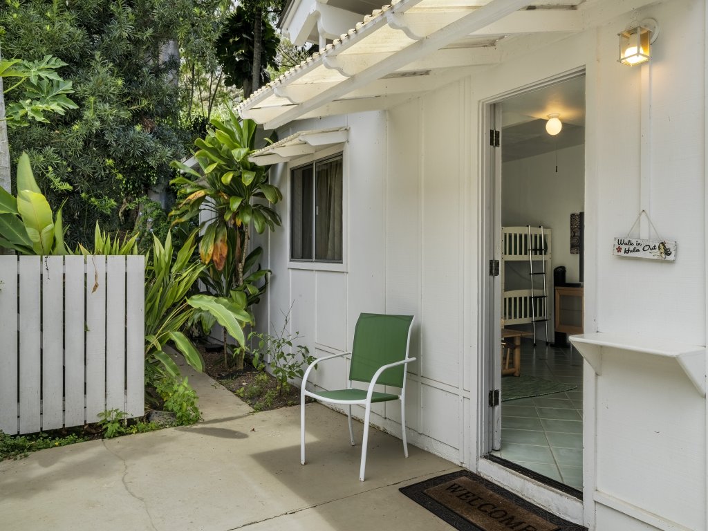 Koana Breeze Vacation Rental in Kailua Kona - RedAwning