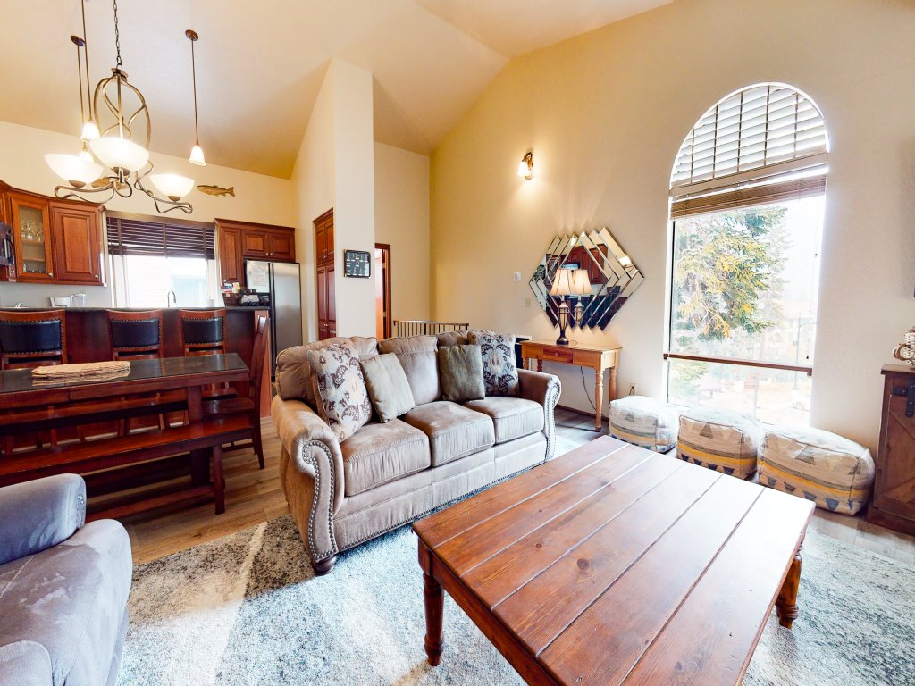 Helios North 5, Convenient Location Across from Village, Underground Parking Vacation Rental in Mammoth Lakes - RedAwning