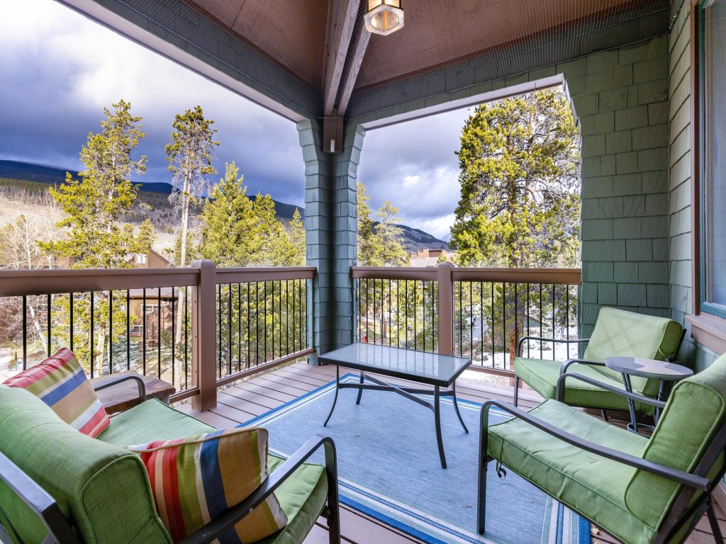 1903 Soda Springs I Vacation Rental in Keystone - RedAwning