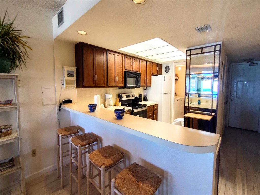 Embassy 402 Vacation Rental in South Padre Island - RedAwning