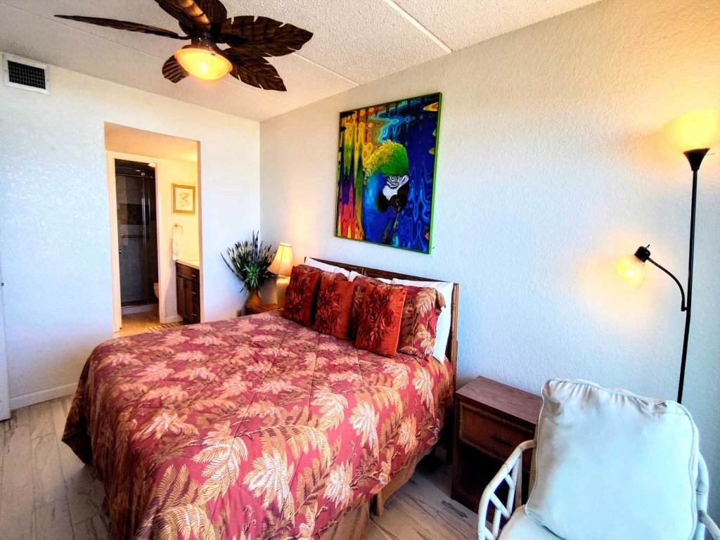 Embassy 402 Vacation Rental in South Padre Island - RedAwning