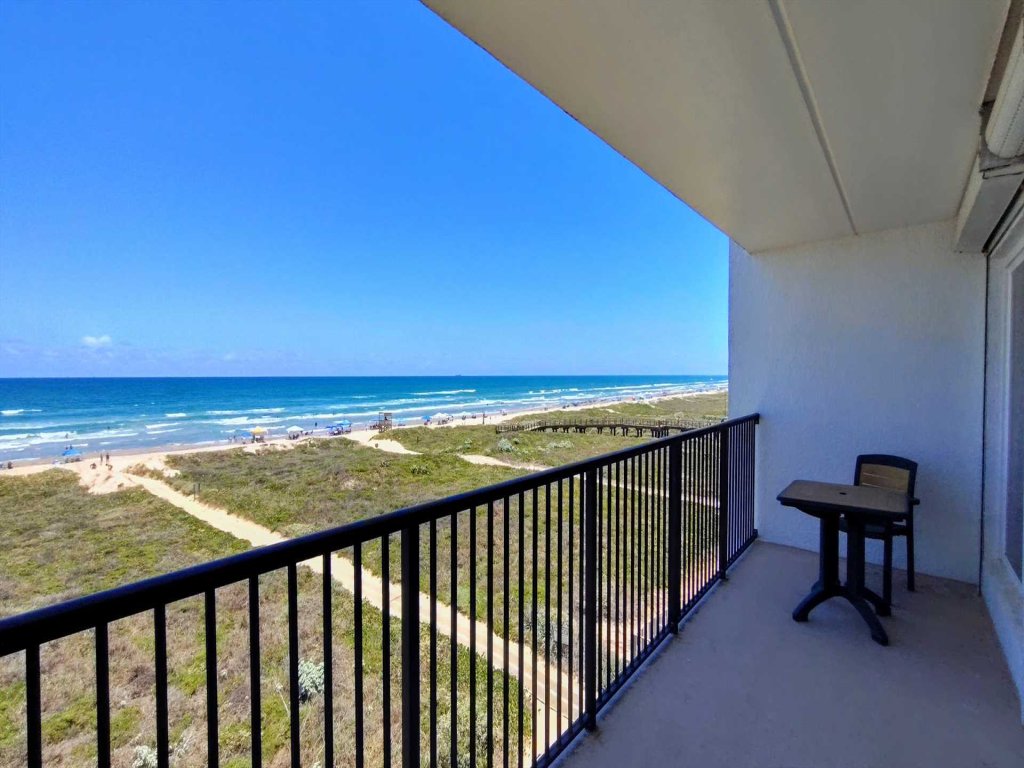 Embassy 402 Vacation Rental in South Padre Island - RedAwning