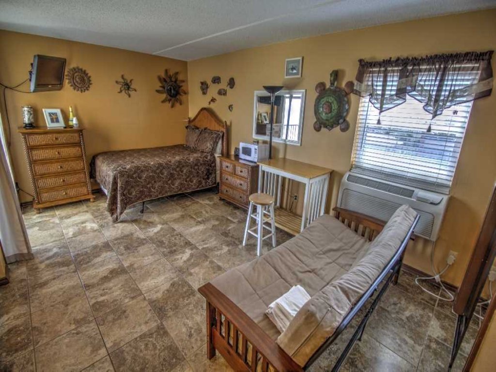 Florence 1 608 Vacation Rental in South Padre Island - RedAwning