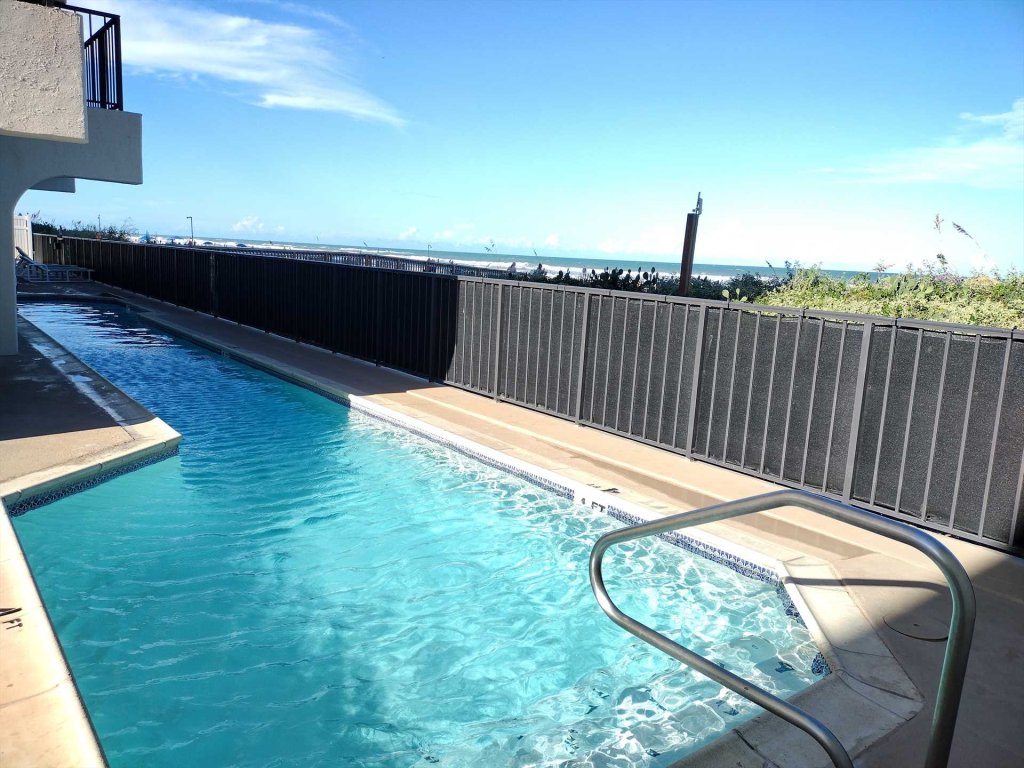 Florence 1 608 Vacation Rental in South Padre Island - RedAwning