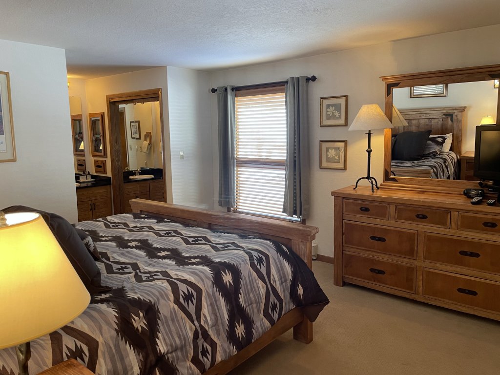 Rustic-Contemporary 3Br With Great Views! Vacation Rental in Crested Butte - RedAwning