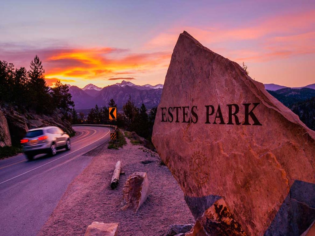 Nakai Peak 41B Vacation Rental in Estes Park - RedAwning