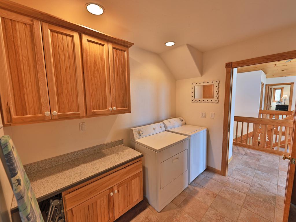 Mountain Peak Vacation Rental in Tabernash - RedAwning