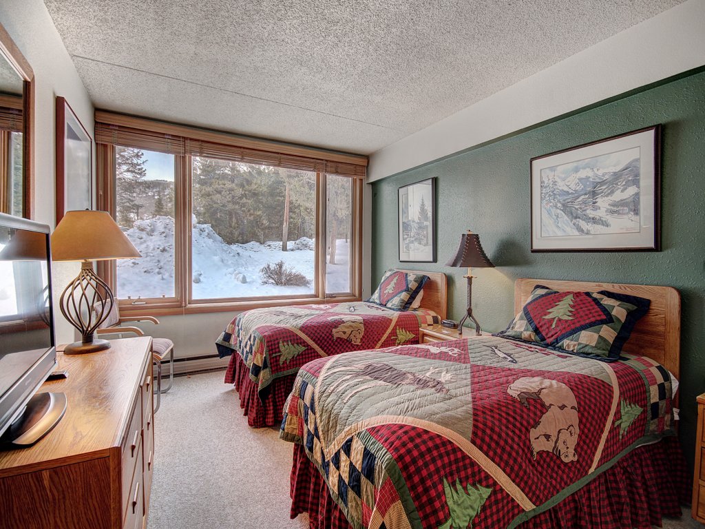 1777 Decatur Vacation Rental in Keystone - RedAwning