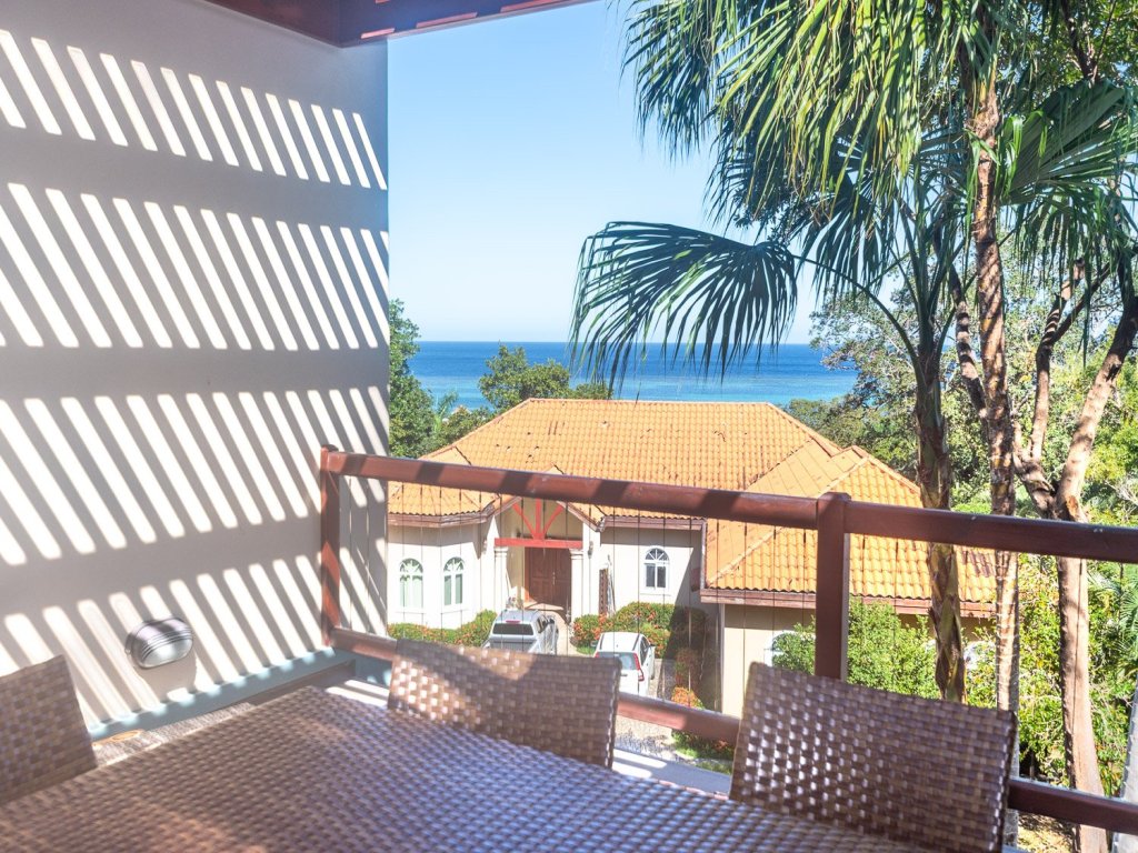 Tortuga Terrace-43 Lawson Rock Vacation Rental in Sandy Bay - RedAwning