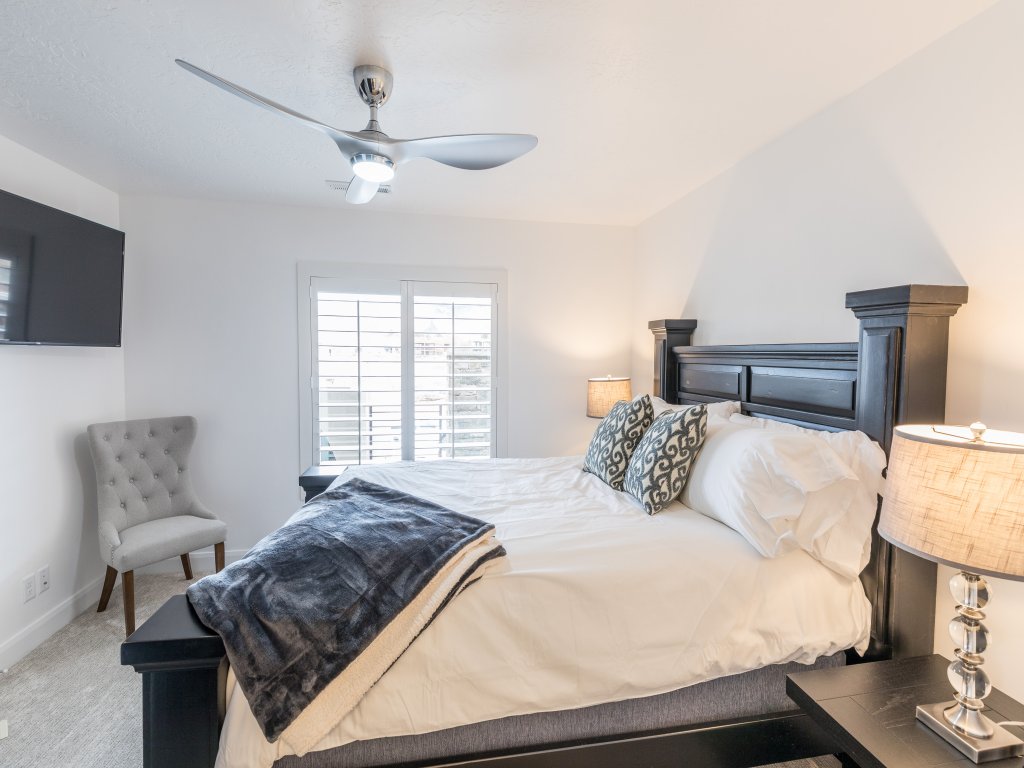 Canyon Views Vacation Rental in St. George - RedAwning