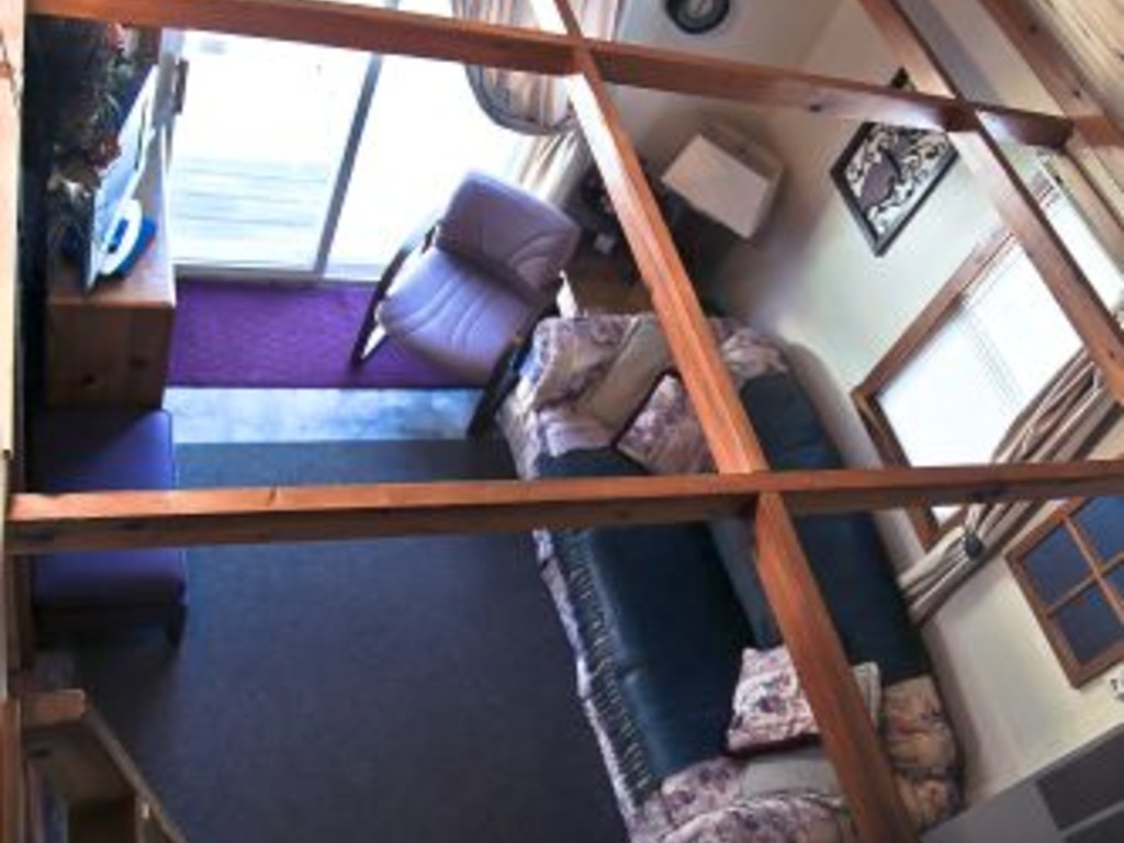 Cabin #7 - Northwoods Retreat Vacation Rental in Carp Lake - RedAwning