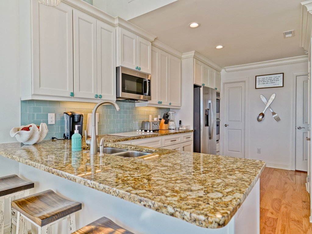 Knot A Care / 285 Ocean Blvd East Vacation Rental in Holden Beach - RedAwning