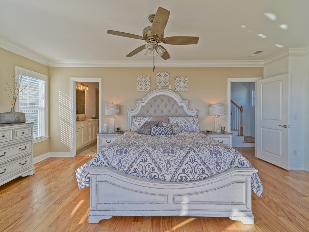 Knot A Care / 285 Ocean Blvd East Vacation Rental in Holden Beach - RedAwning