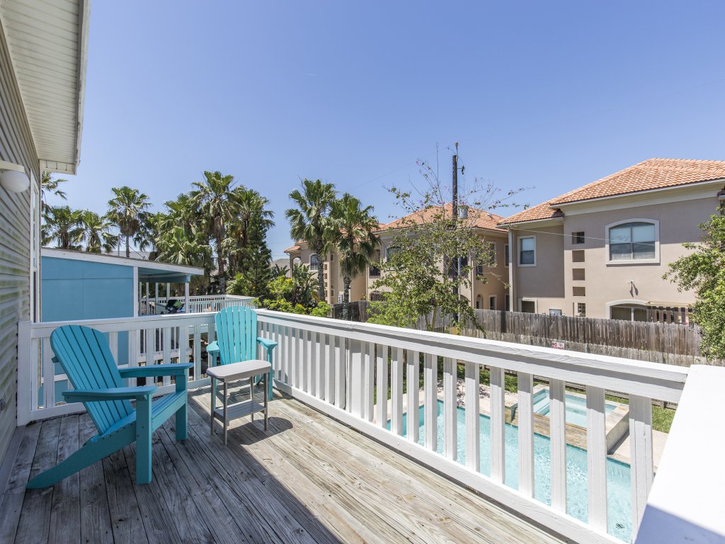 106 E. Oleander Vacation Rental in South Padre Island - RedAwning