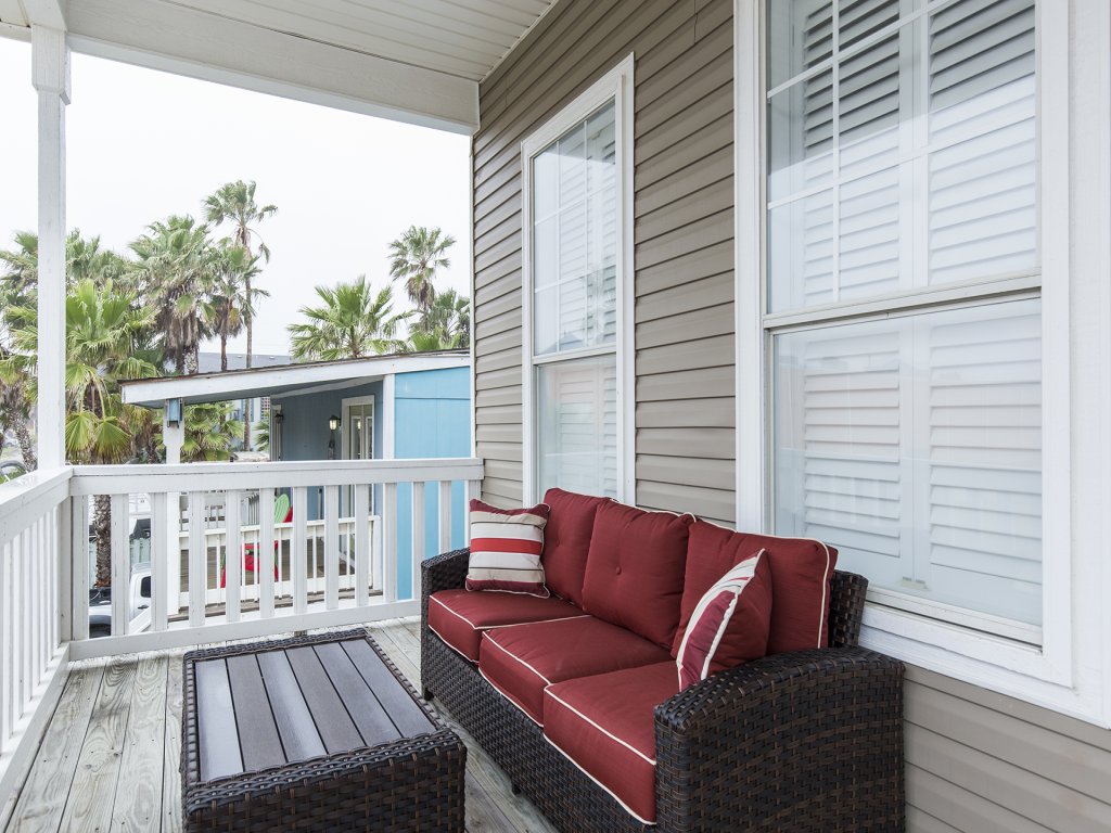 106 E. Oleander Vacation Rental in South Padre Island - RedAwning