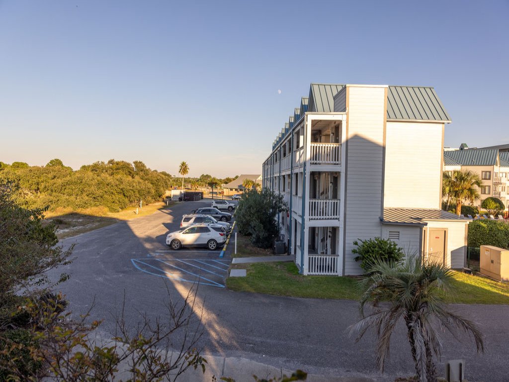 Summer Palace A Vacation Rental in Gulf Shores - RedAwning