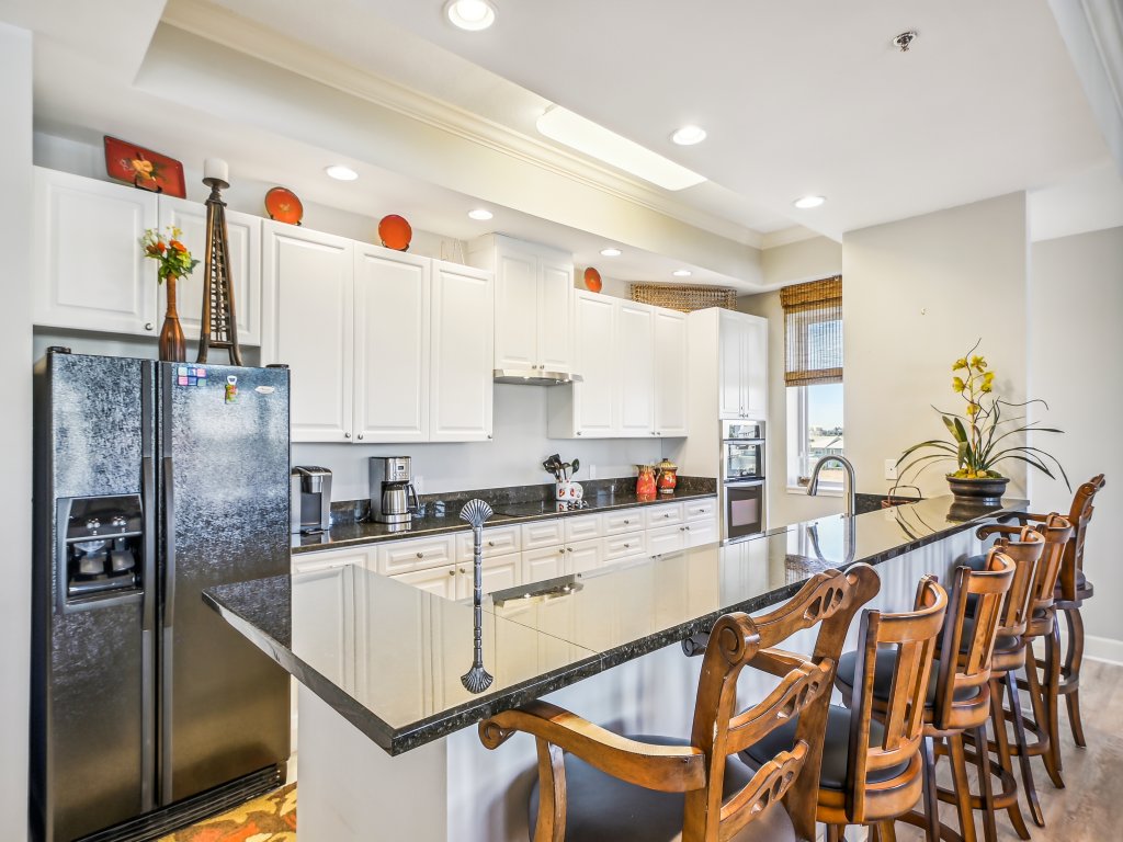 Harbor Landing 201A - Beautiful 3 BR End unit with huge balconies Vacation Rental in Destin - RedAwning