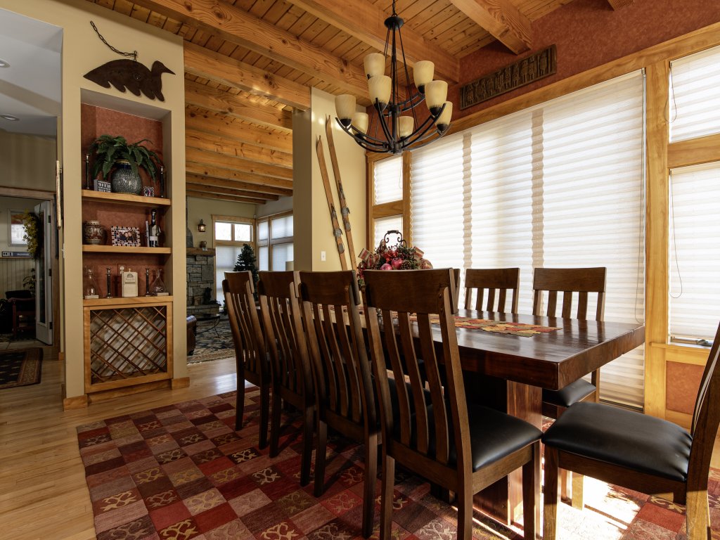 Luxury 6Br Solitude Village- Indoor Bball Court, Private Tub Vacation Rental in Ludlow - RedAwning